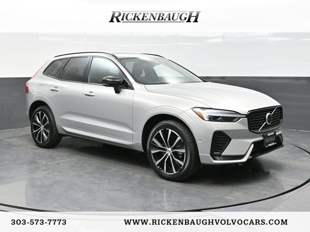 2025 Volvo XC60 B5 Plus Dark Theme AWD
