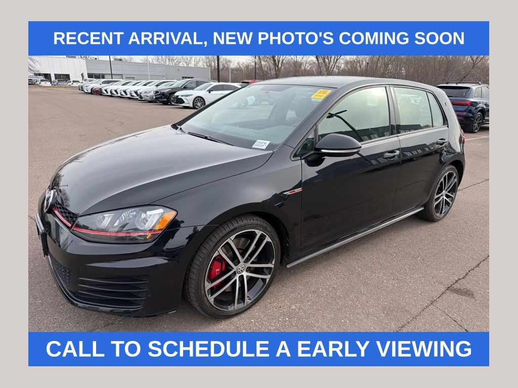 2017 Volkswagen Golf GTI 2.0T Sport 4-Door FWD