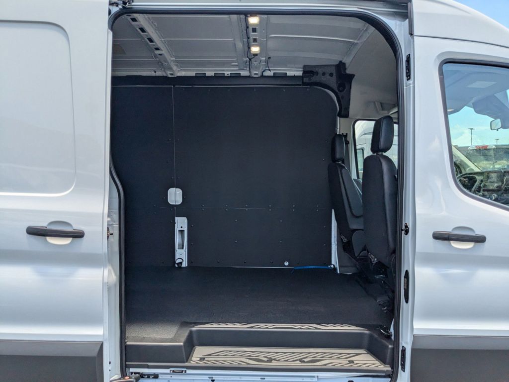 2025 Ford Transit-250 Cargo Van 