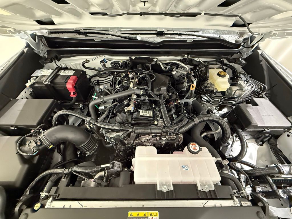 Thumbnail: 2025 Toyota Tacoma - 10