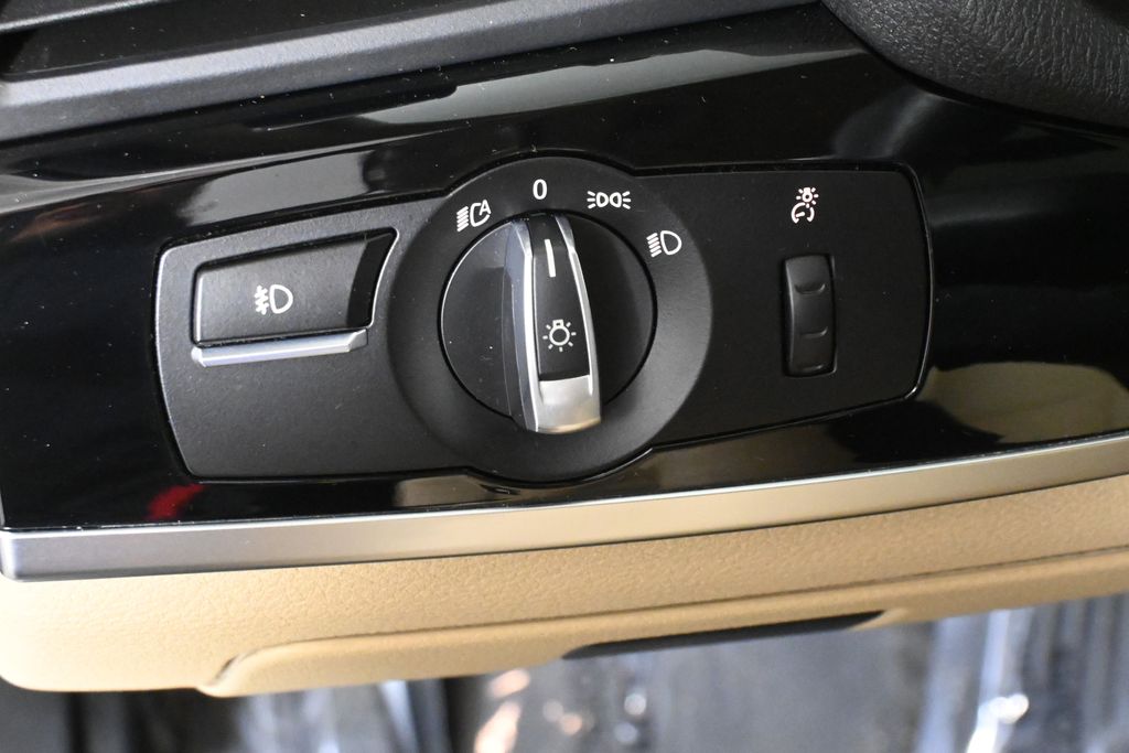 Thumbnail: 2017 BMW X3 - 27