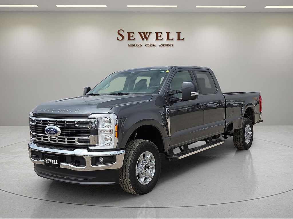2026 Ford F-350SD XLT