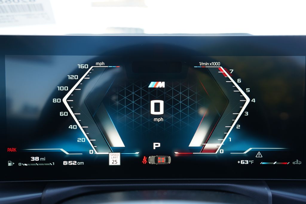 Thumbnail: 2026 BMW 4 Series - 18