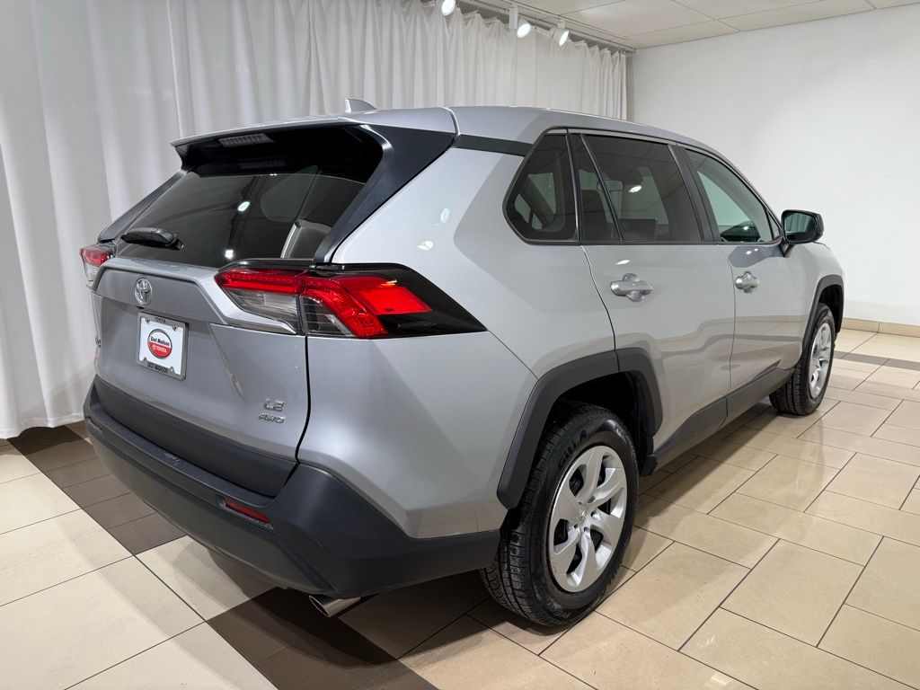 Thumbnail: 2024 Toyota RAV4 - 5