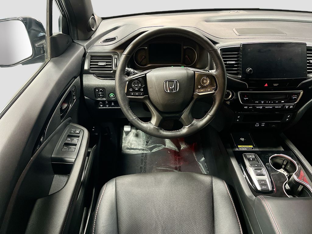 Used 2025 Black Honda Black Edition image 24