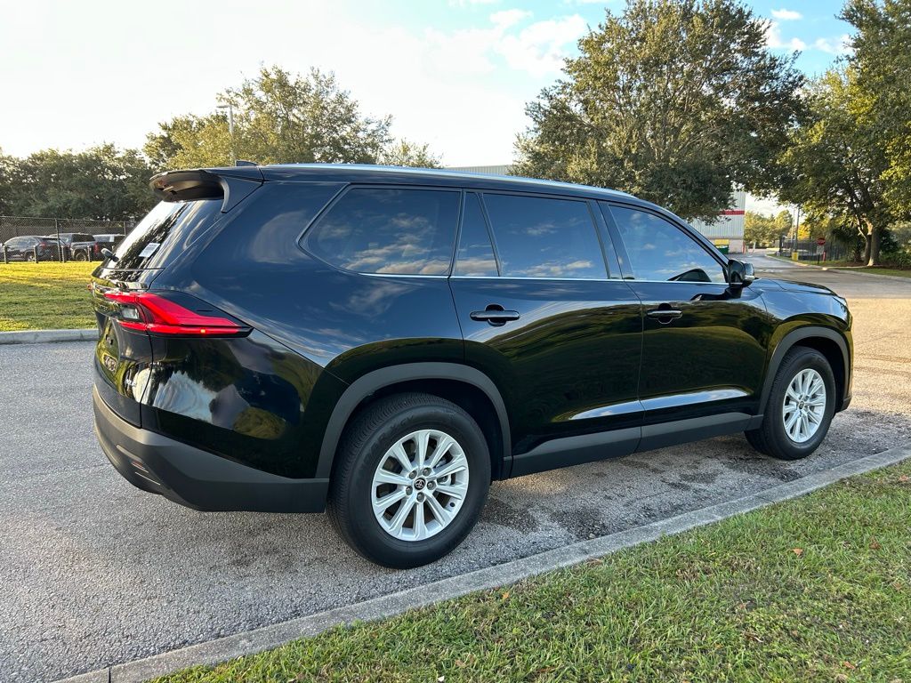 Thumbnail: 2024 Toyota Grand Highlander - 5