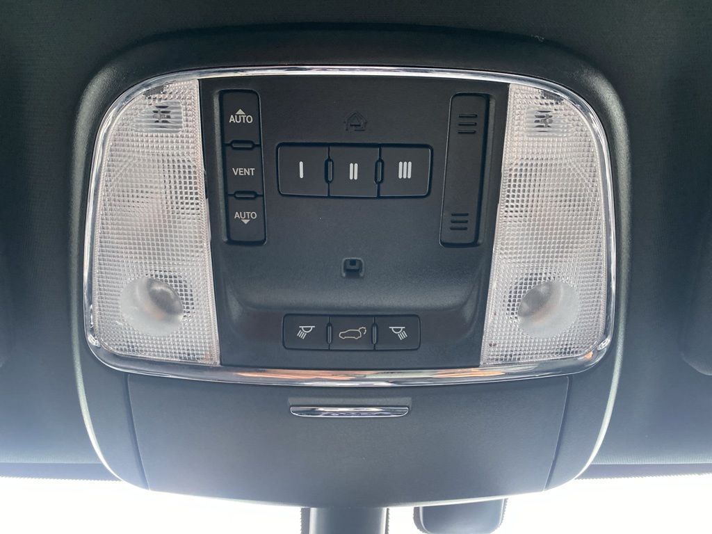 used 2019 Jeep Grand Cherokee car, priced at $14,750