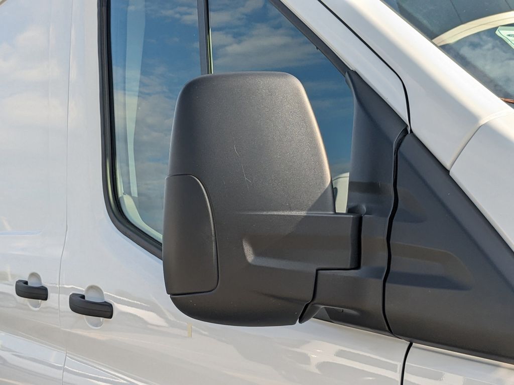 2025 Ford Transit 250