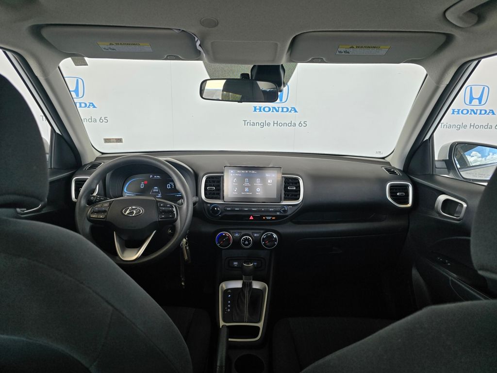 Thumbnail: 2025 Hyundai Venue - 7