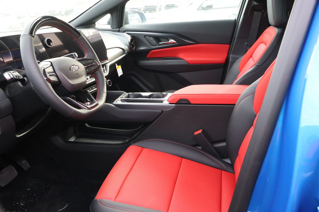 2025 Chevrolet Equinox RS 12