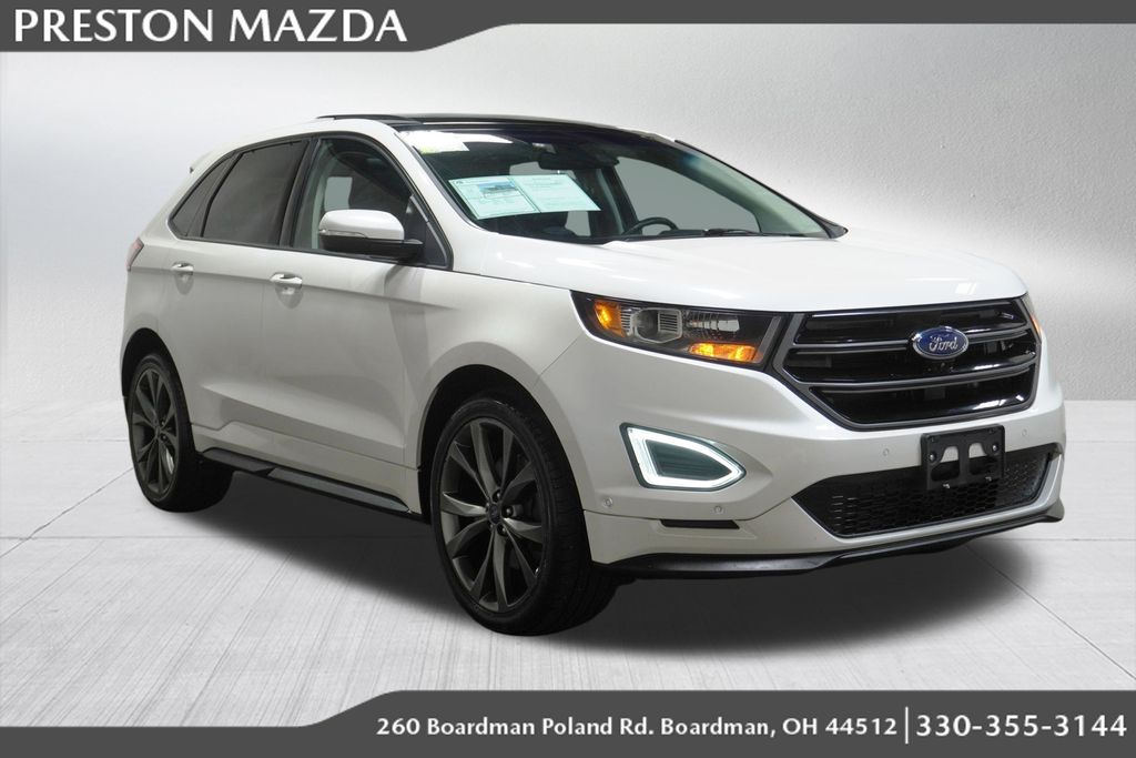 White Platinum Clearcoat Metallic 2018 Ford Edge SUV / Crossover All-Wheel Drive 6-Speed Automatic