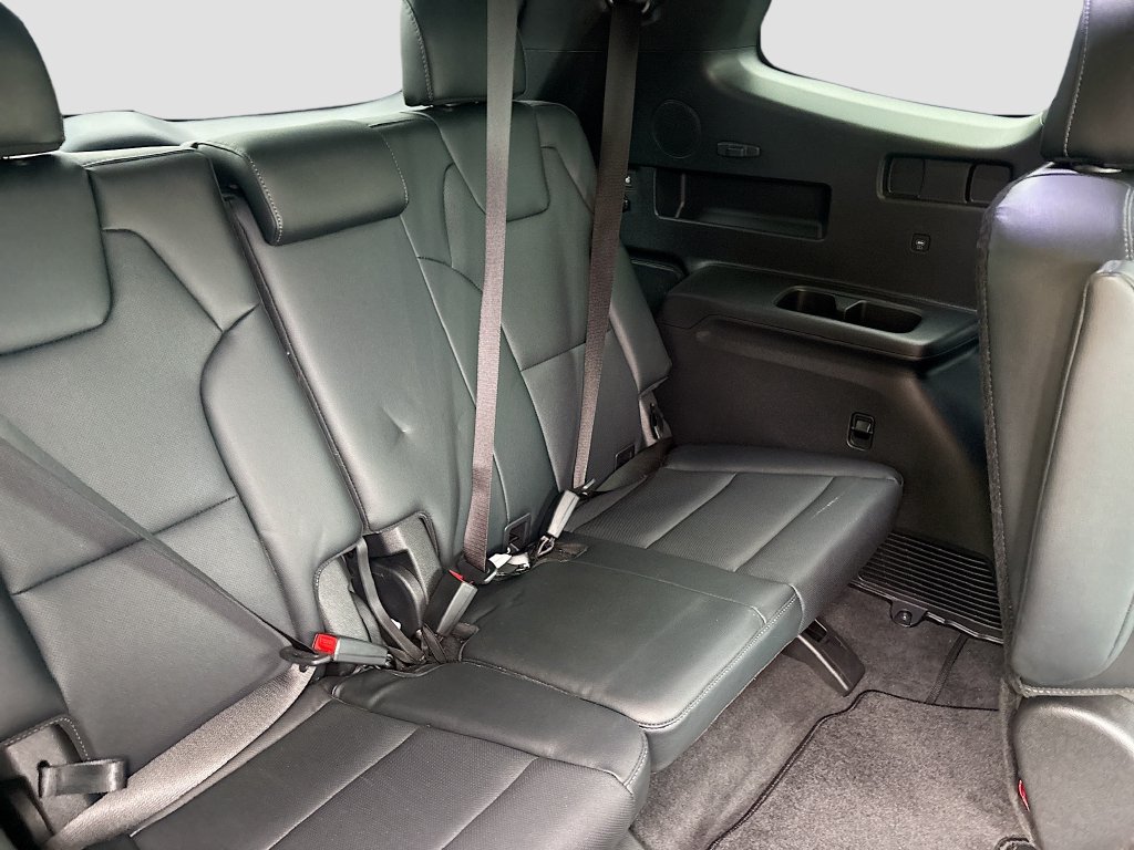 Used 2025 Black Kia SX X-Line image 29