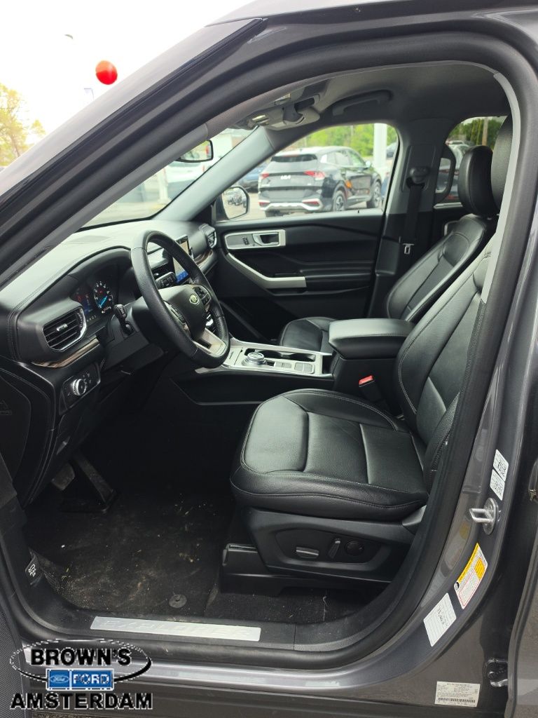2022 Ford Explorer Limited - 8
