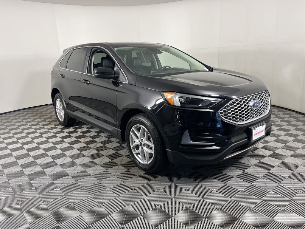 Thumbnail: 2024 Ford Edge - 6