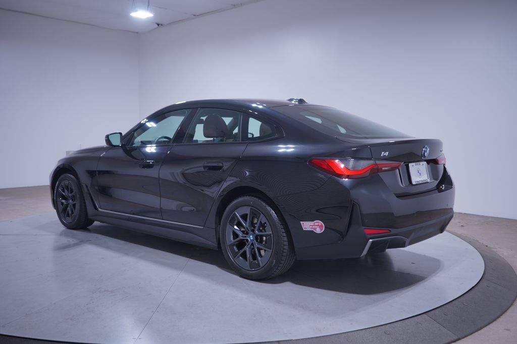 Thumbnail: 2023 BMW i4 - 3