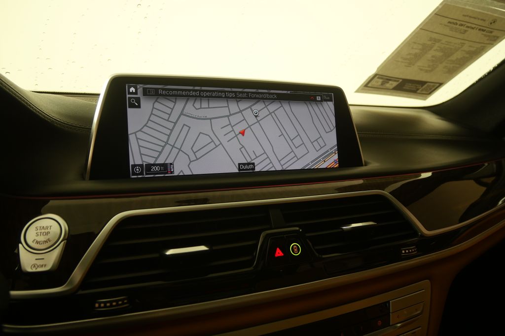 Thumbnail: 2022 BMW 7 Series - 23