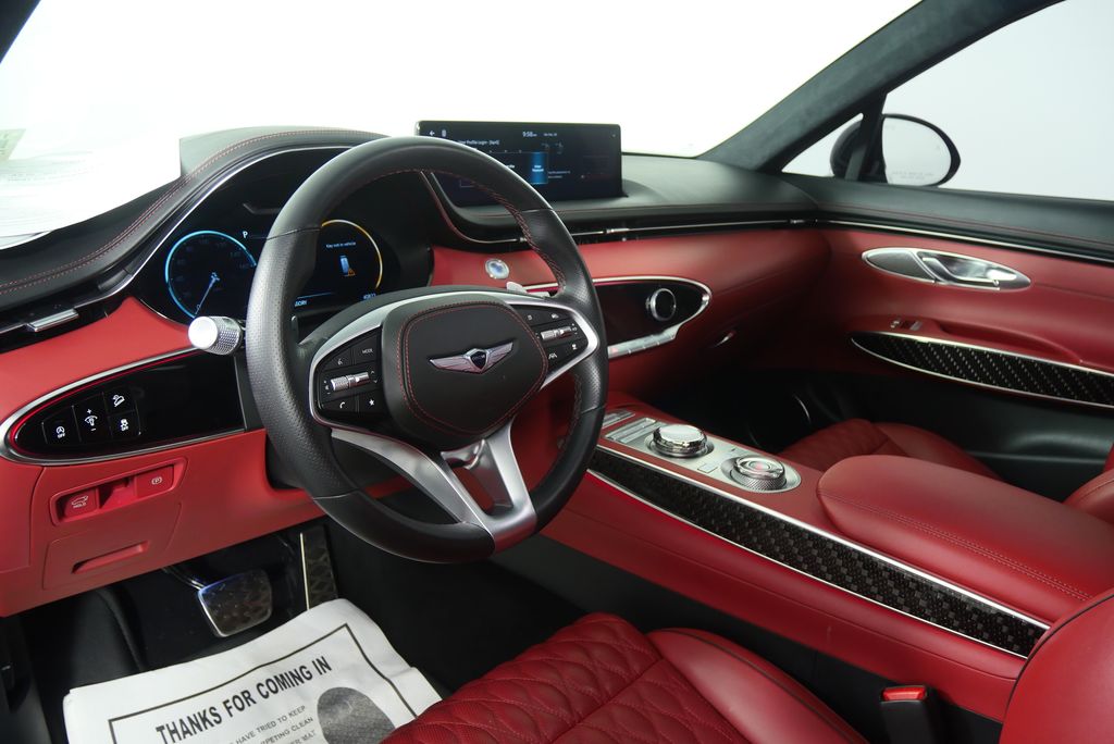 Thumbnail: 2024 Genesis GV70 - 13