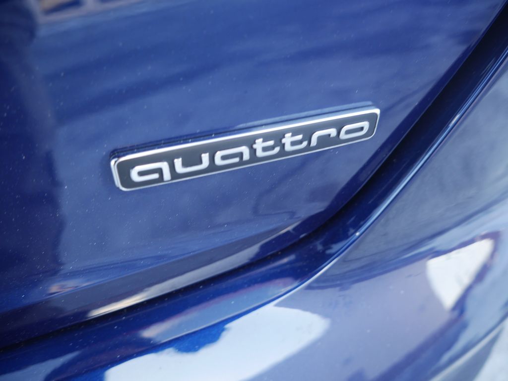 Thumbnail: 2023 Audi A4 - 10