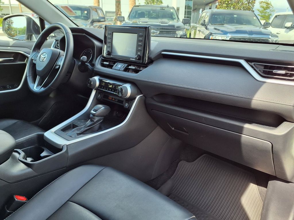 Used 2020 Toyota RAV4 SUV
