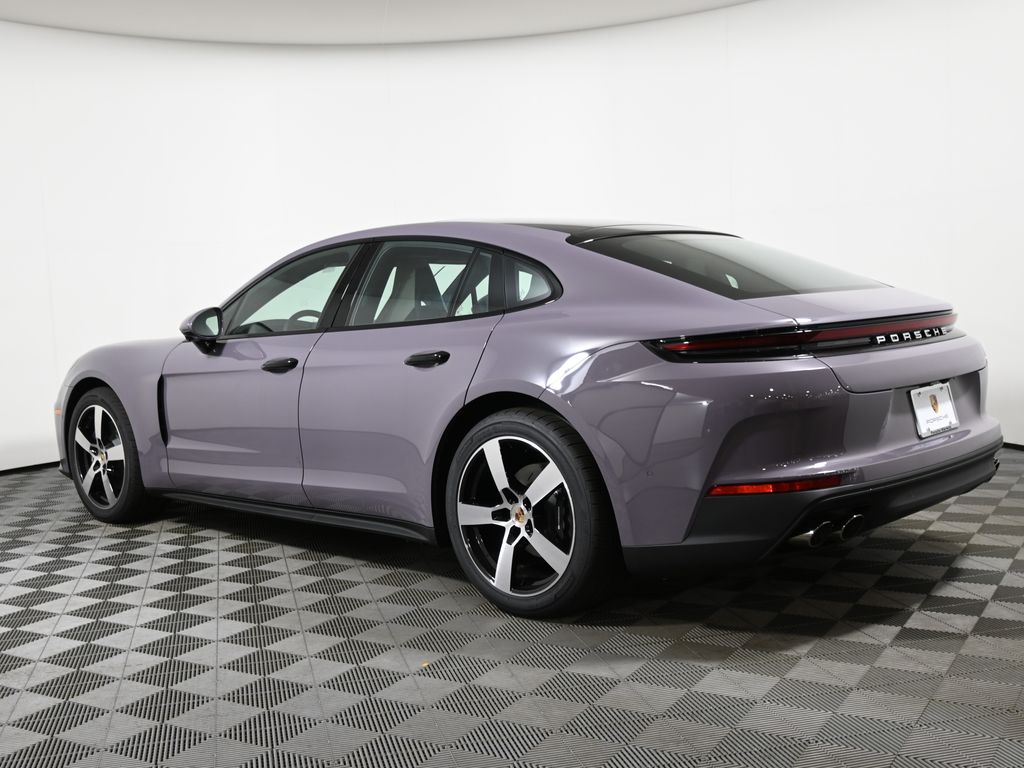 2025 Porsche Panamera  2