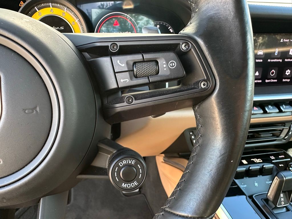 Thumbnail: 2023 Porsche 911 - 19