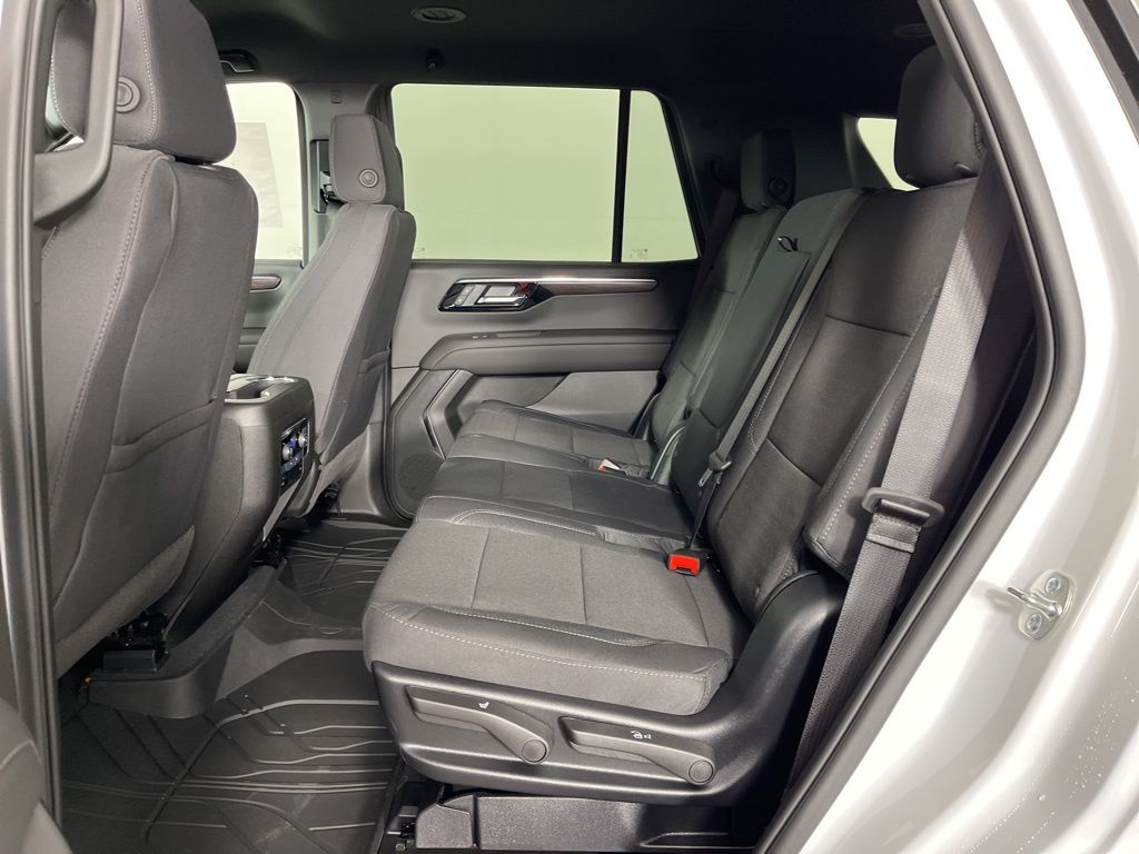 Thumbnail: 2026 Chevrolet Tahoe - 21