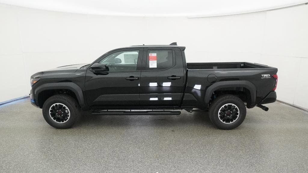 Thumbnail: 2025 Toyota Tacoma - 25