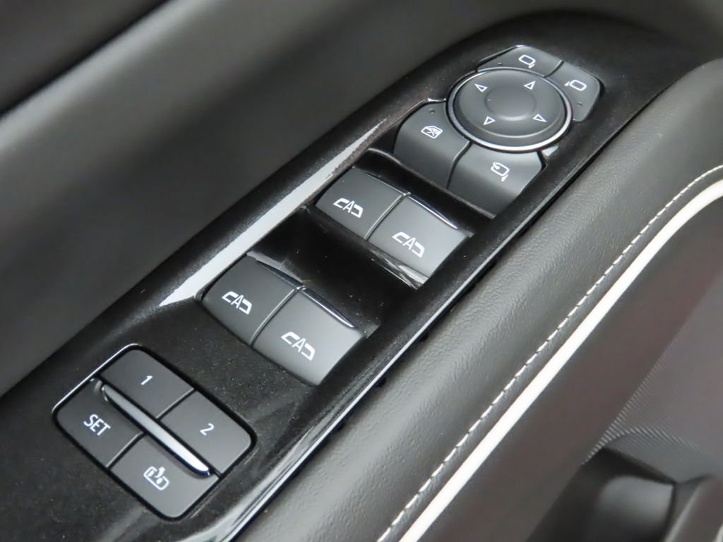 2024 Cadillac Escalade V 23