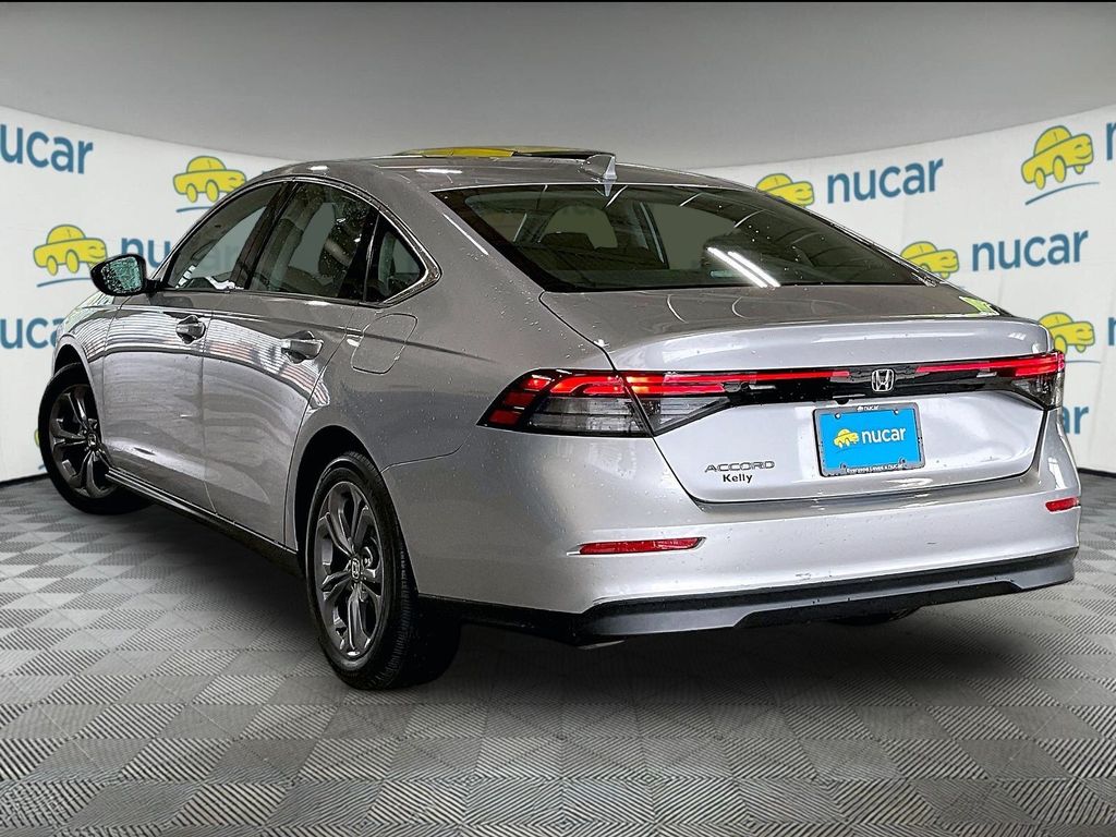 2023 Honda Accord — photo 4