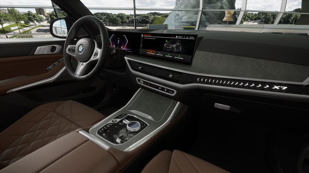 Thumbnail: 2026 BMW X7 - 14