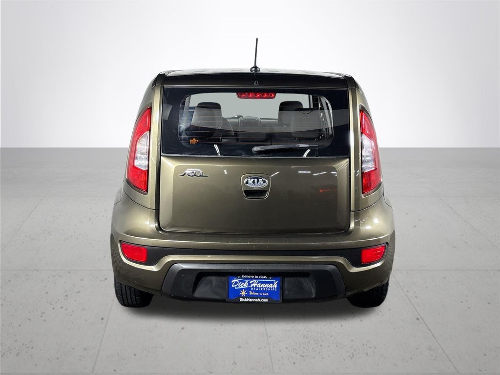 2013 Kia Soul Base