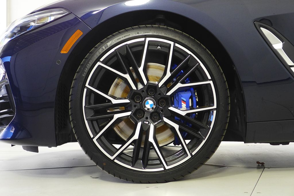 Thumbnail: 2025 BMW 8 Series - 5