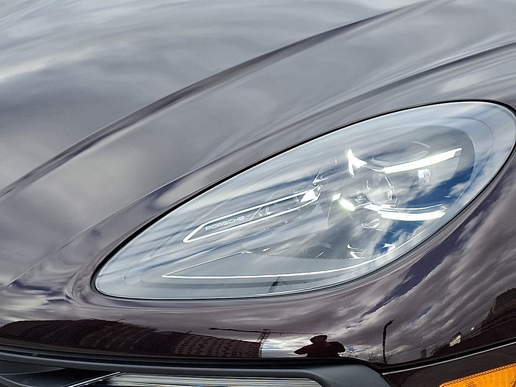 Thumbnail: 2026 Porsche Macan - 11