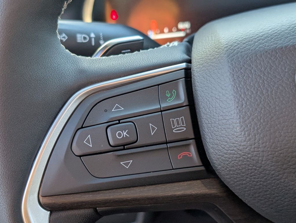 new 2026 Jeep Grand Cherokee car, priced at $46,725