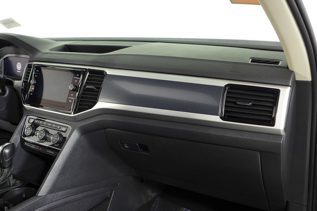 Thumbnail: 2023 Volkswagen Atlas - 13