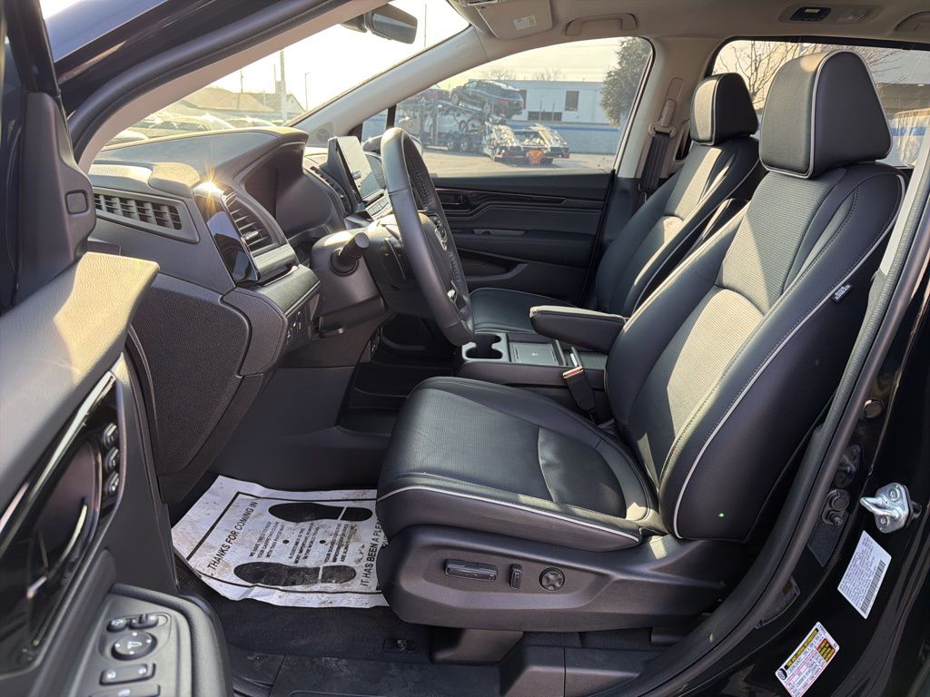 Thumbnail: 2026 Honda Odyssey - 18