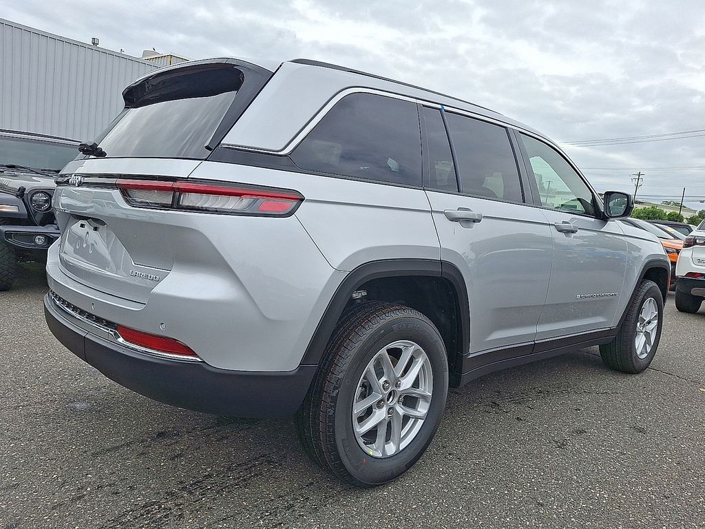 New 2026 Jeep Grand Cherokee SUV