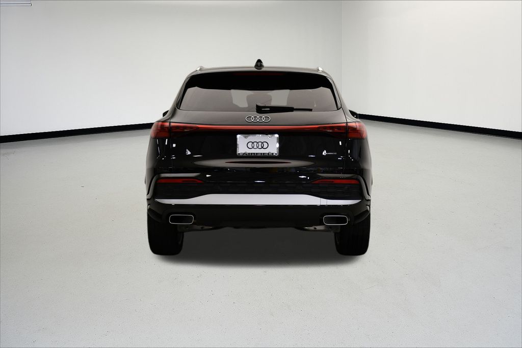 Thumbnail: 2025 Audi Q5 - 4