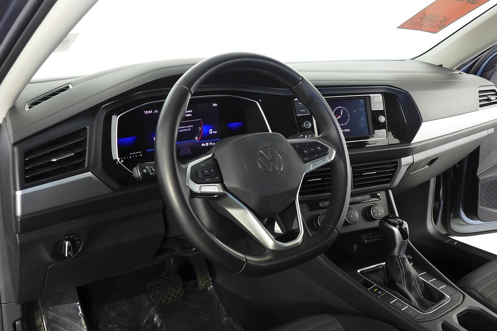 Thumbnail: 2022 Volkswagen Jetta - 29