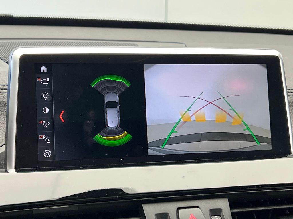 Thumbnail: 2021 BMW X1 - 15