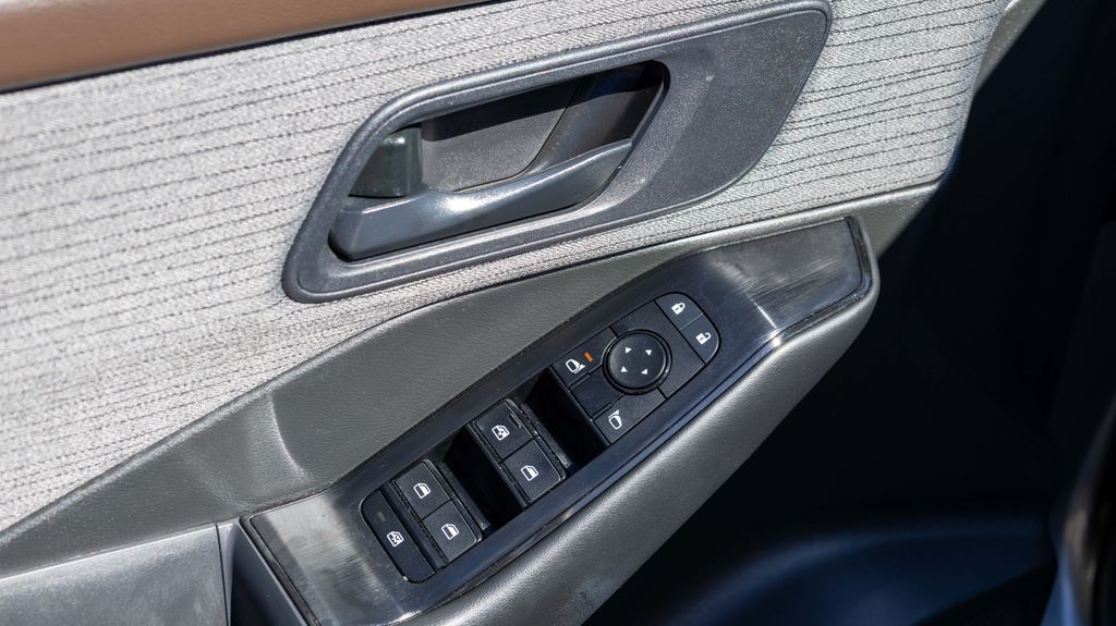 Used 2023 Nissan Rogue S 4D Sport Utility