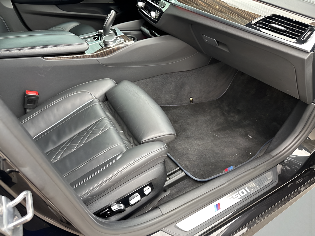 Used Car 2020 Bmw 5 Series  M550i Xdrive For Sale Under $50,000 In Austin, Texas