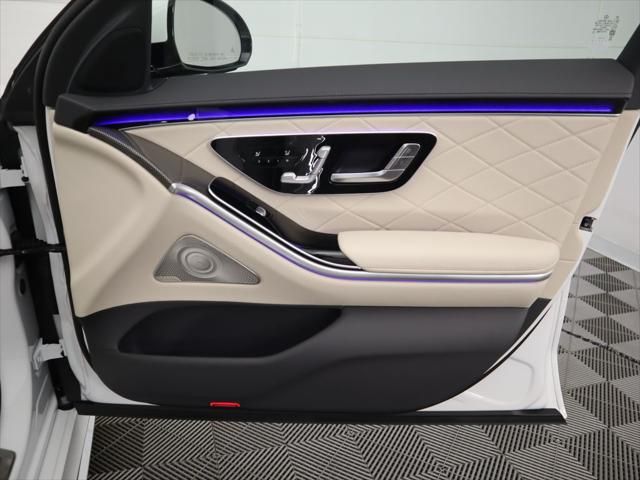 Thumbnail: 2026 Mercedes-Benz S-Class - 27
