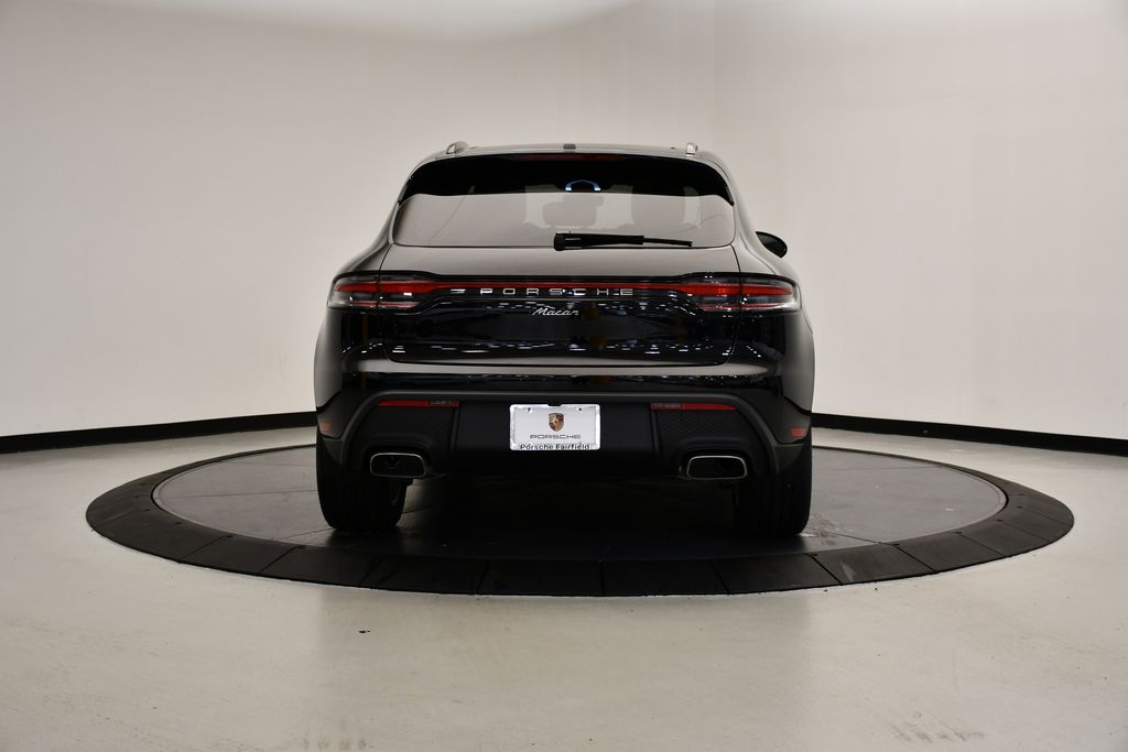 Thumbnail: 2025 Porsche Macan - 6