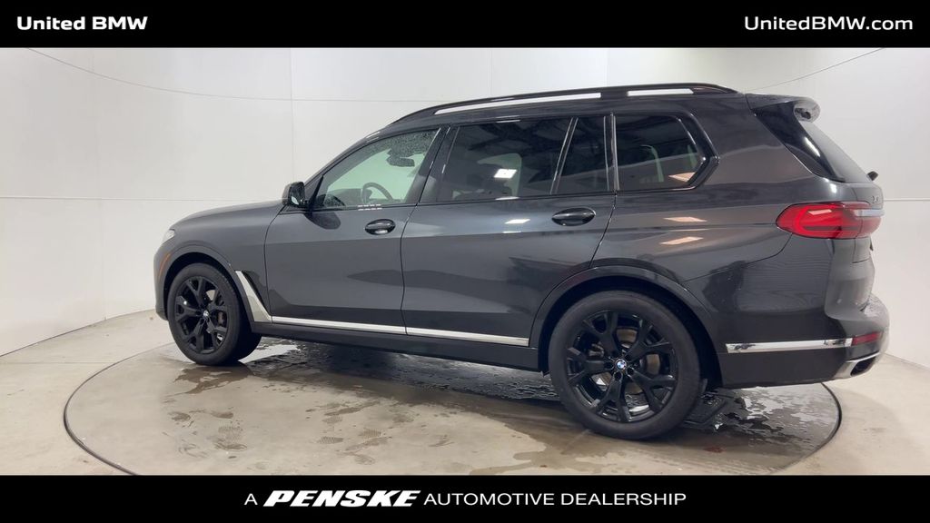 Thumbnail: 2022 BMW X7 - 6