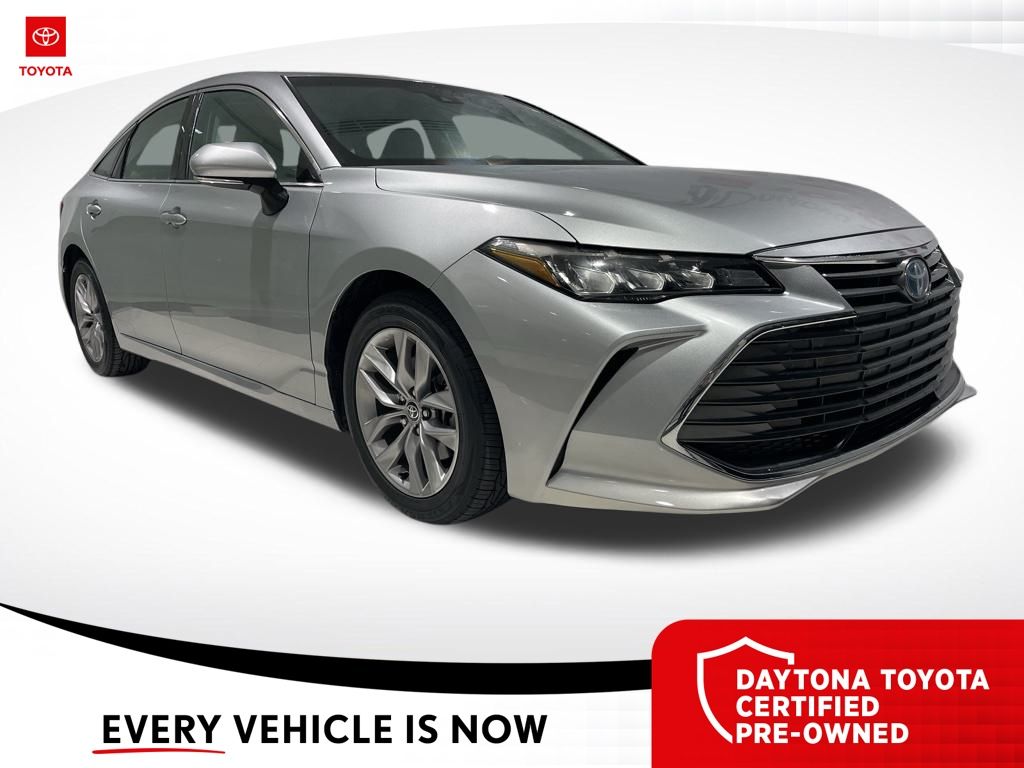2022 Toyota Avalon XLE's photo