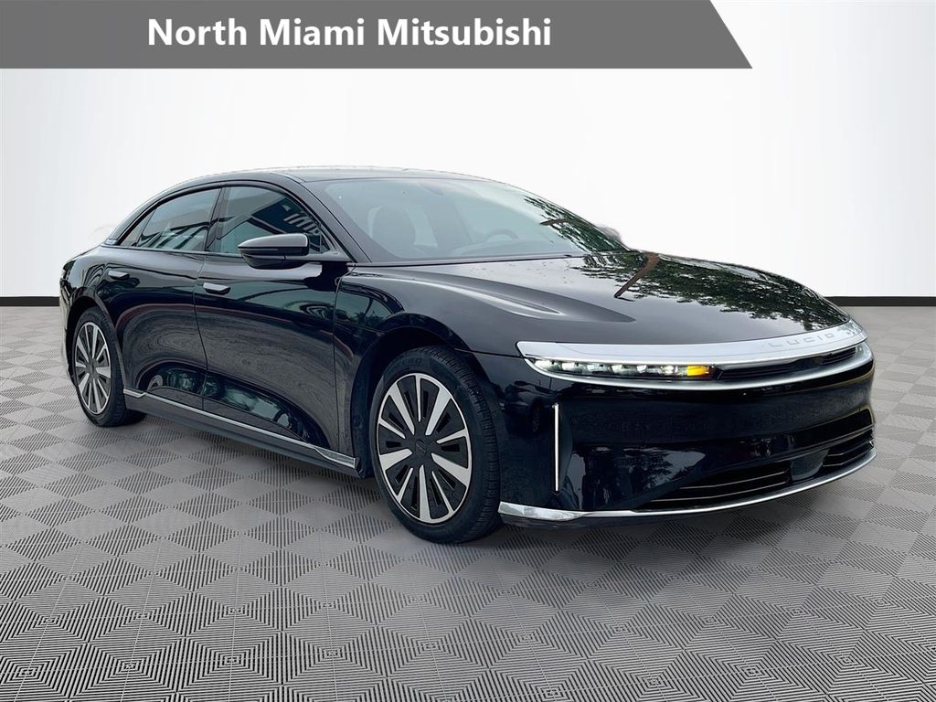 2024 Lucid Air Pure's photo