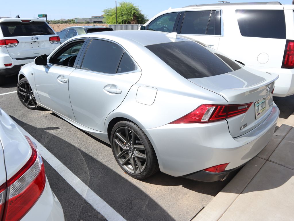 Thumbnail: 2016 Lexus IS - 2