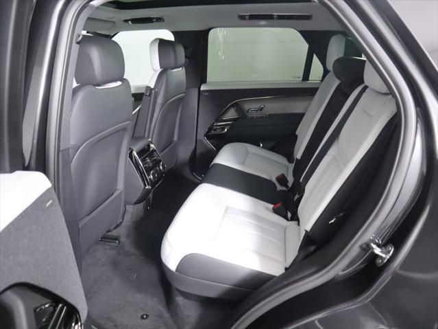 Thumbnail: 2026 Land Rover Range Rover Sport - 22