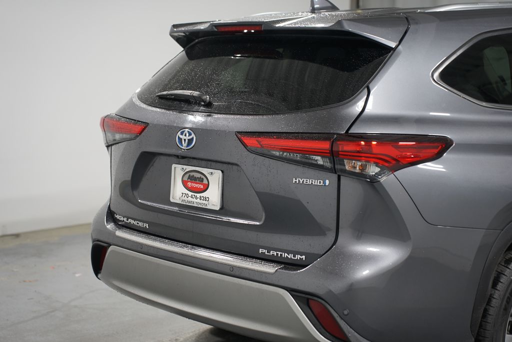 2021 Toyota Highlander Platinum 9